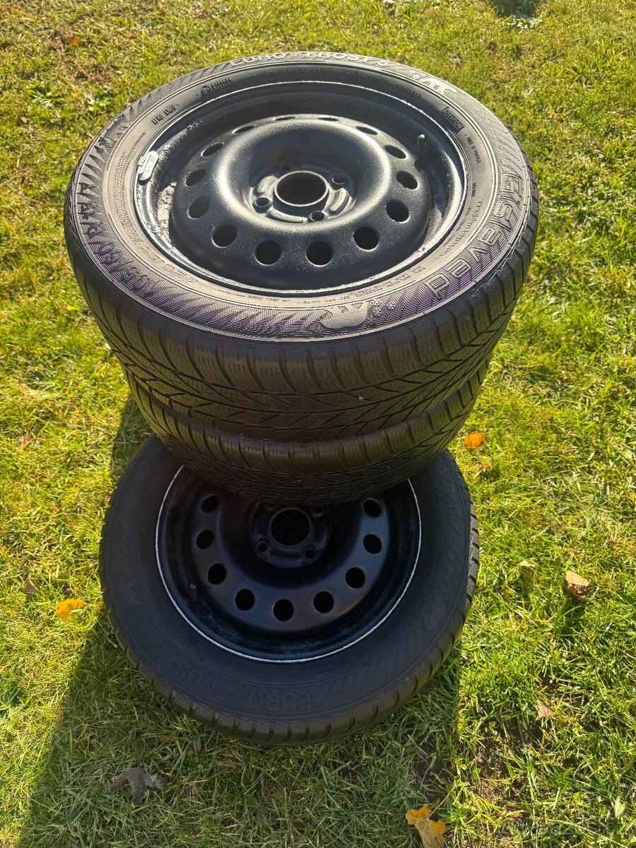 Plechová zimní kola Ford - 4