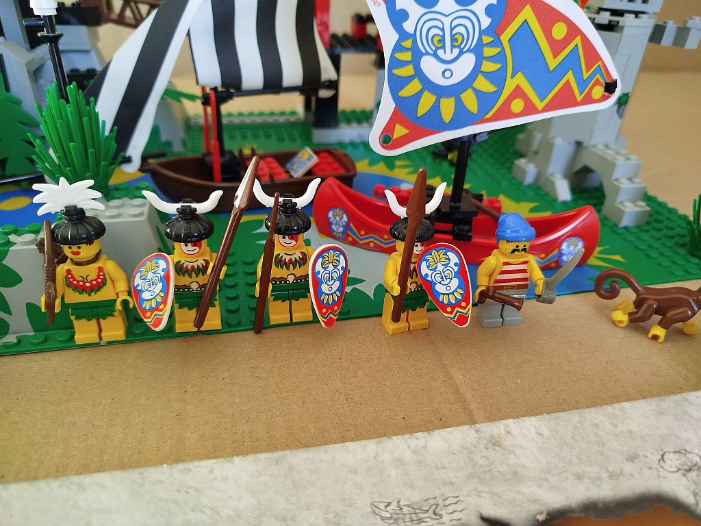 Lego 6292 Enchanted Island - 4
