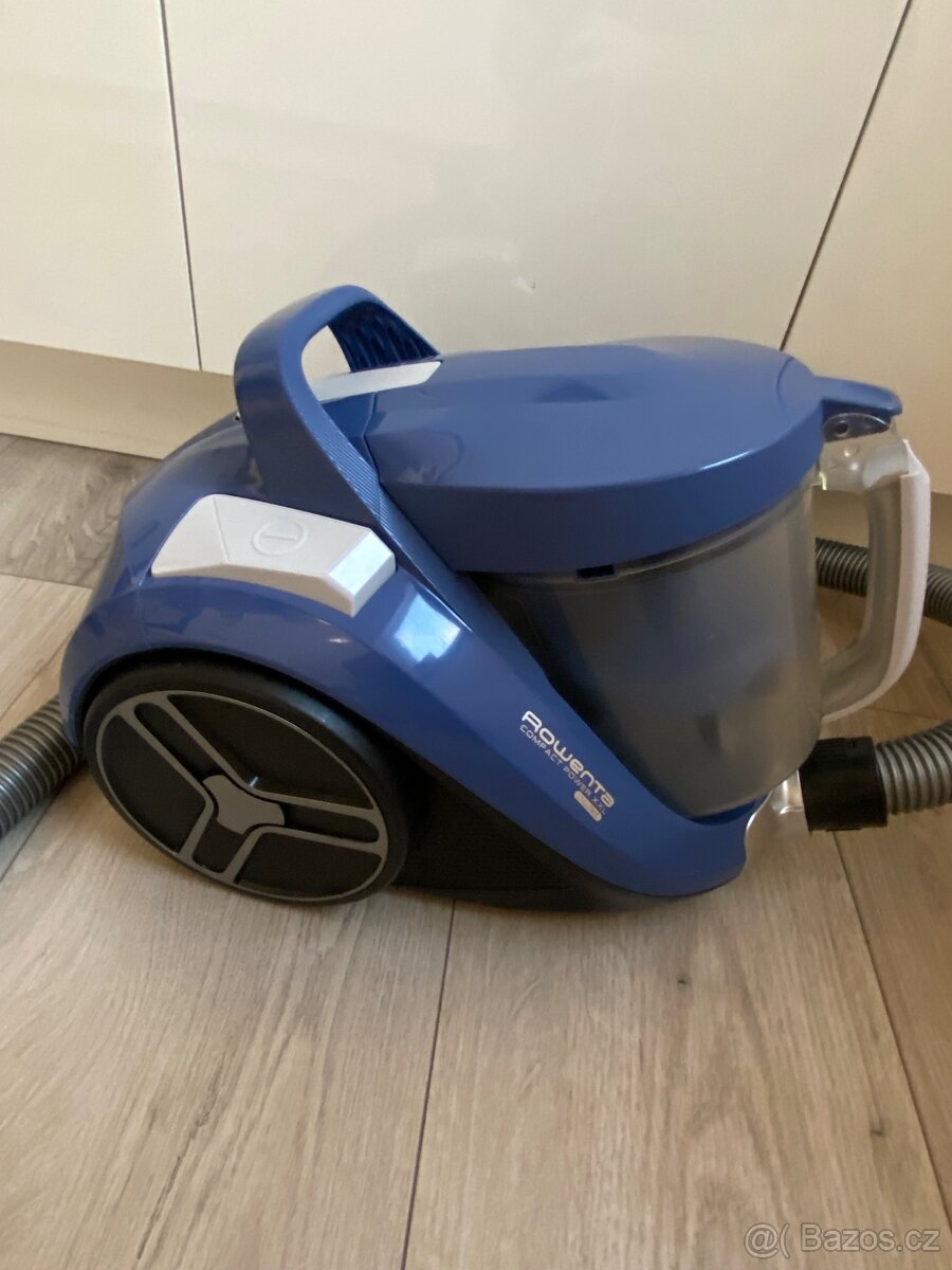 Bezsáčkový vysavač Rowenta RO4881EA Compact Power Cyclonic - 4