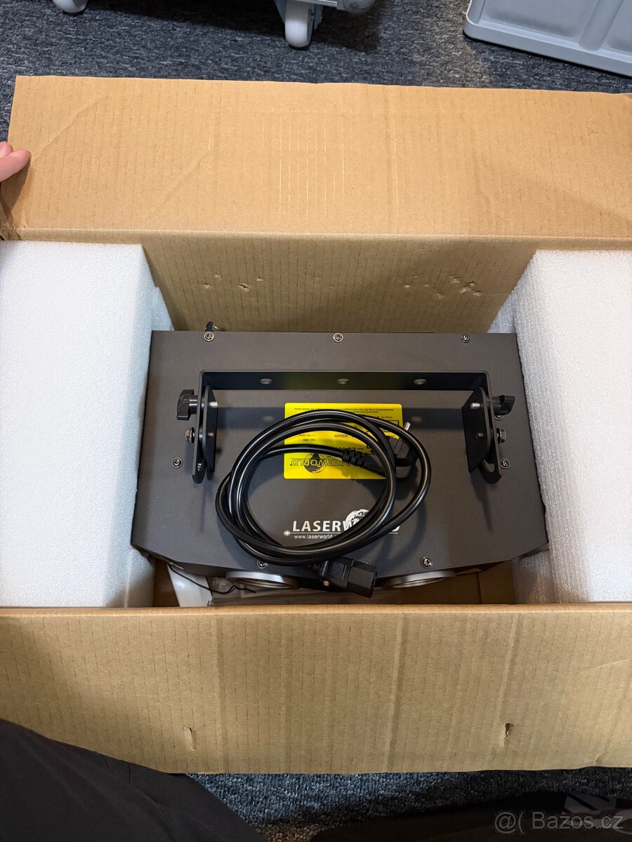 Laserworld EL-900RGB Showlaser - 4