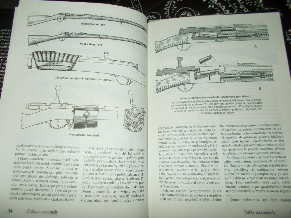 Pušky, pistole knihy 2 ks - 4