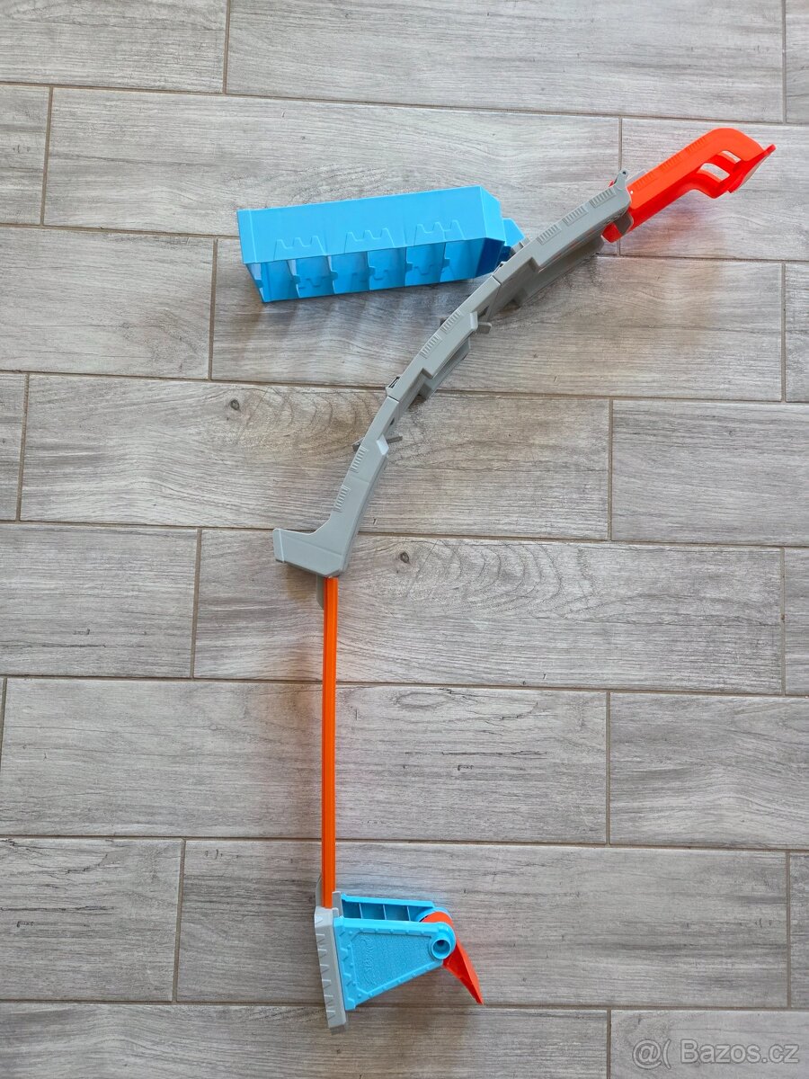 Loto a autodráhy - 4