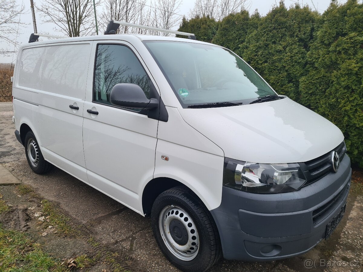 VW Transporter T5 2.0 TDi - 4
