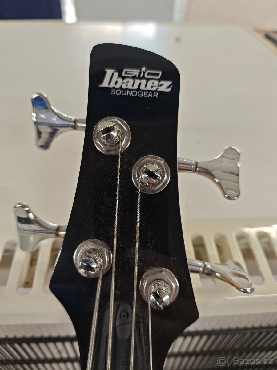 Elektrická baskytara Ibanez GSR200 / white - 4