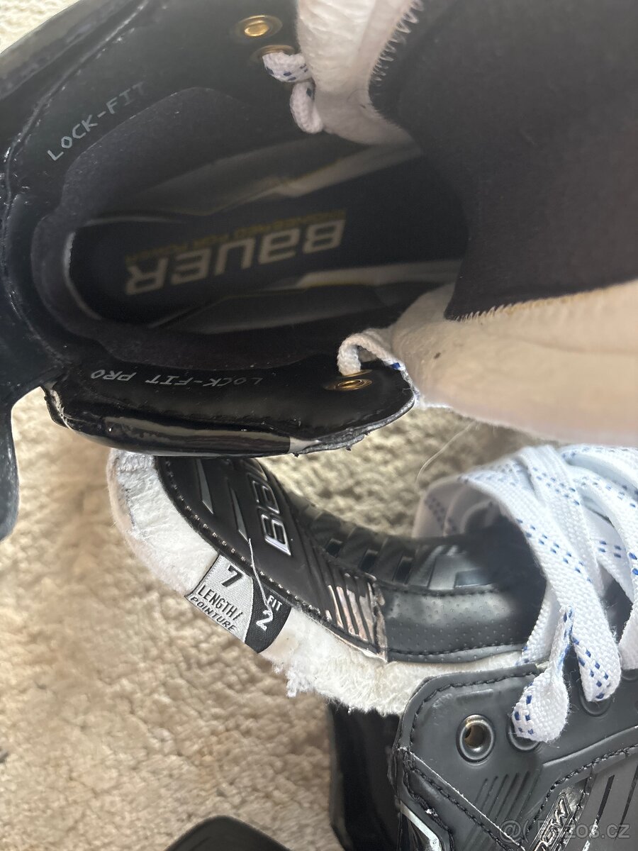 Bauer supreme shadow - 4