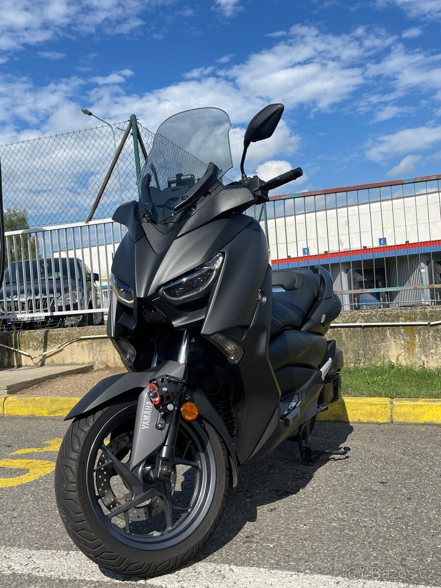 YAMAHA X MAX 125CC - 4