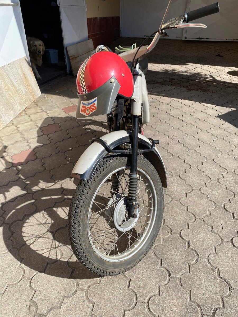 Jawa 23 Mustang - 4