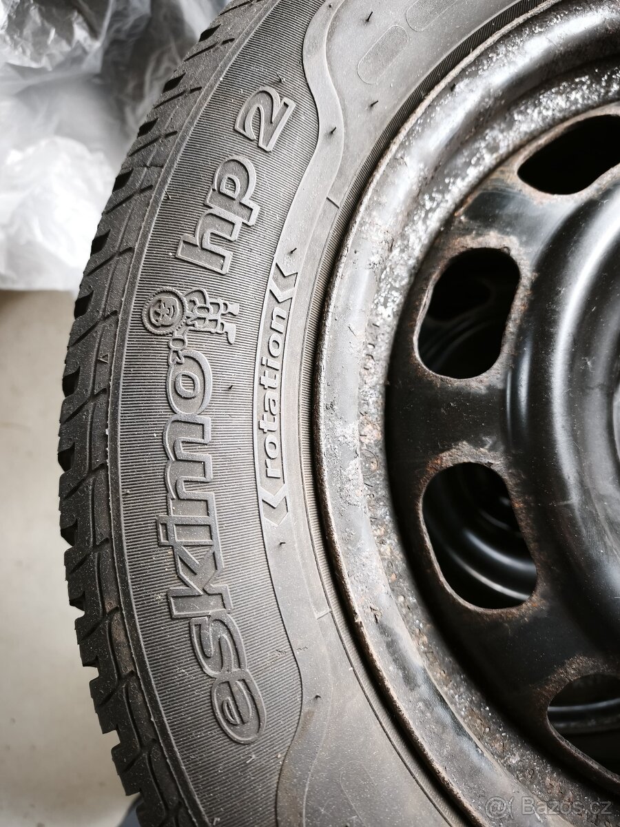 Pneu 215/60 R 16 - 4