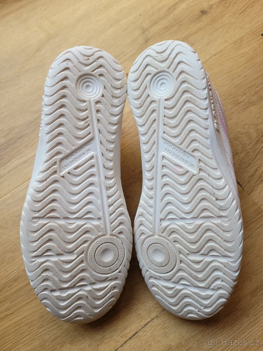 Sálové tenisky zn. Artengo vel. 32 - 4