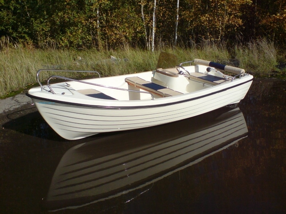 Motorový člun, loď Any 400 II - 4