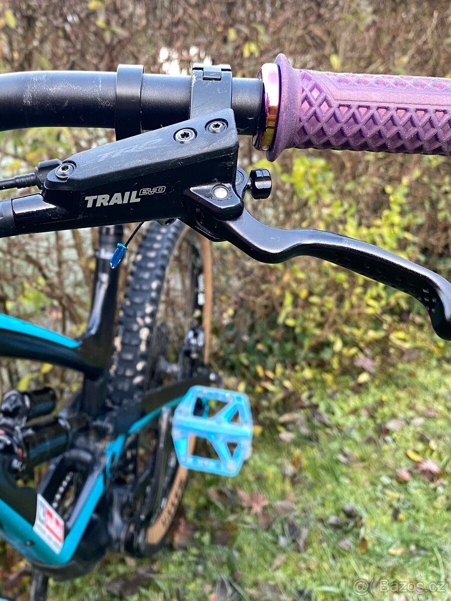 Yt industries capra - 4