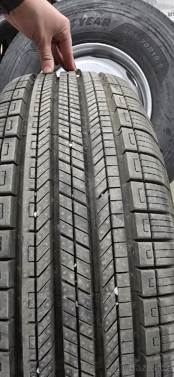 Pneu Continental Conticross Contact RX M+S 255/70 R16 - 4