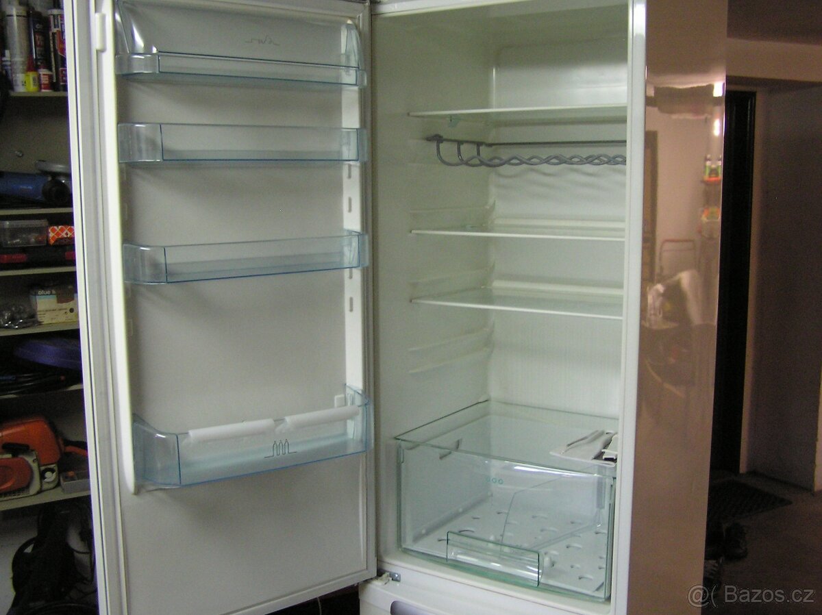 Lednice Electrolux, 285 l+92 l - 4