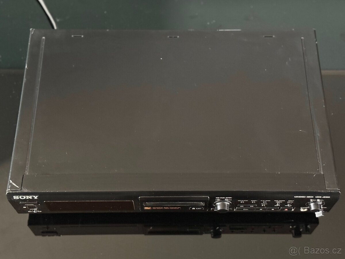 Sony MDS-JE500 MiniDisc přehrávač - 4