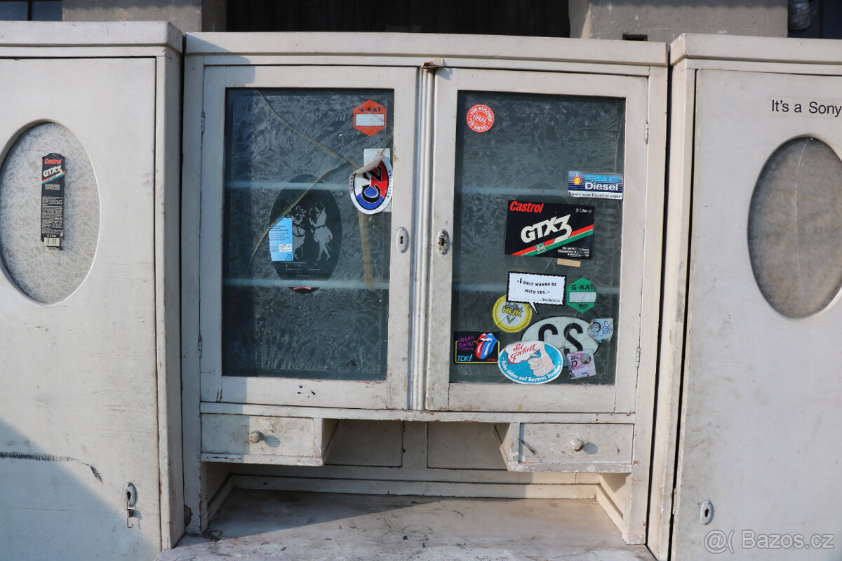 Prvorepu. kredenc / příborník / provence / vintage - 4