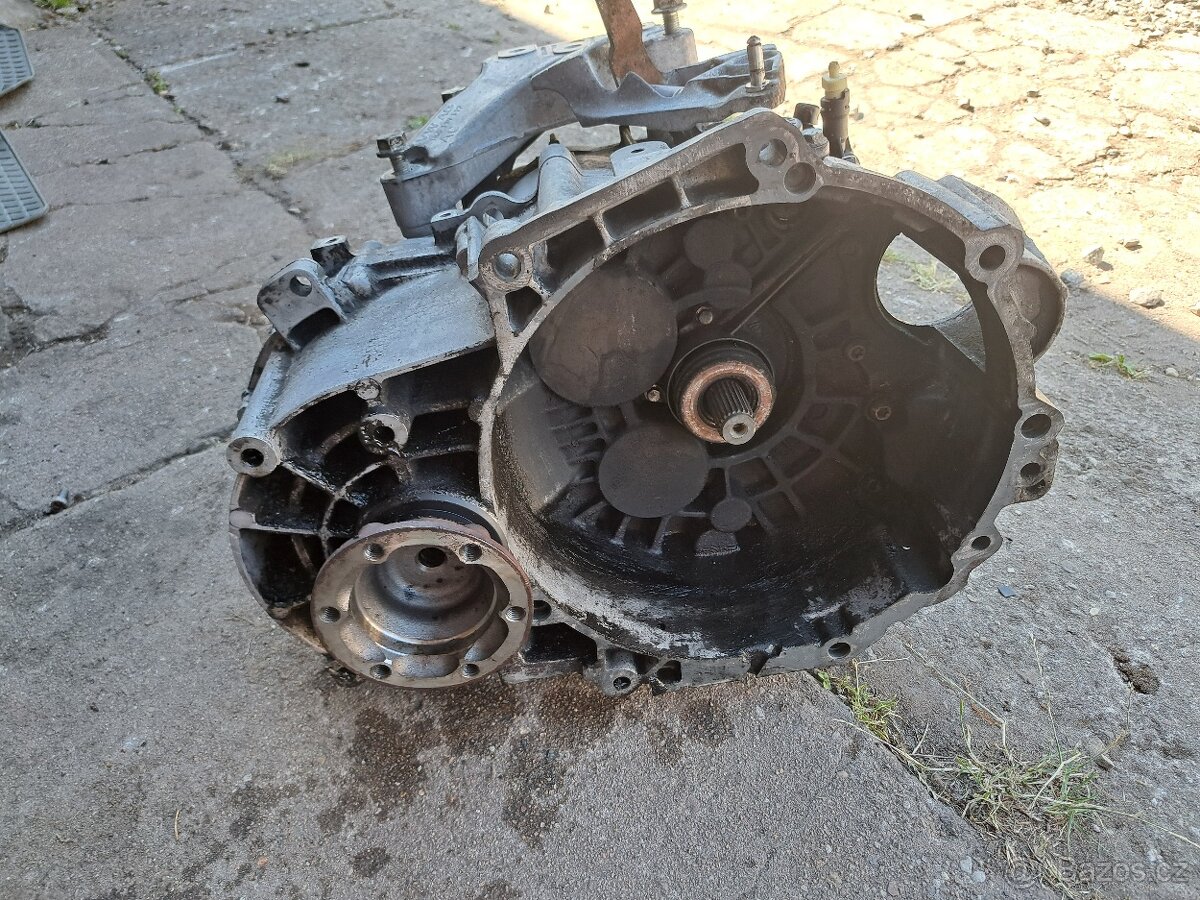 Manuální převodovka JLT 2.0 tdi 103 kW - 6Q - 4