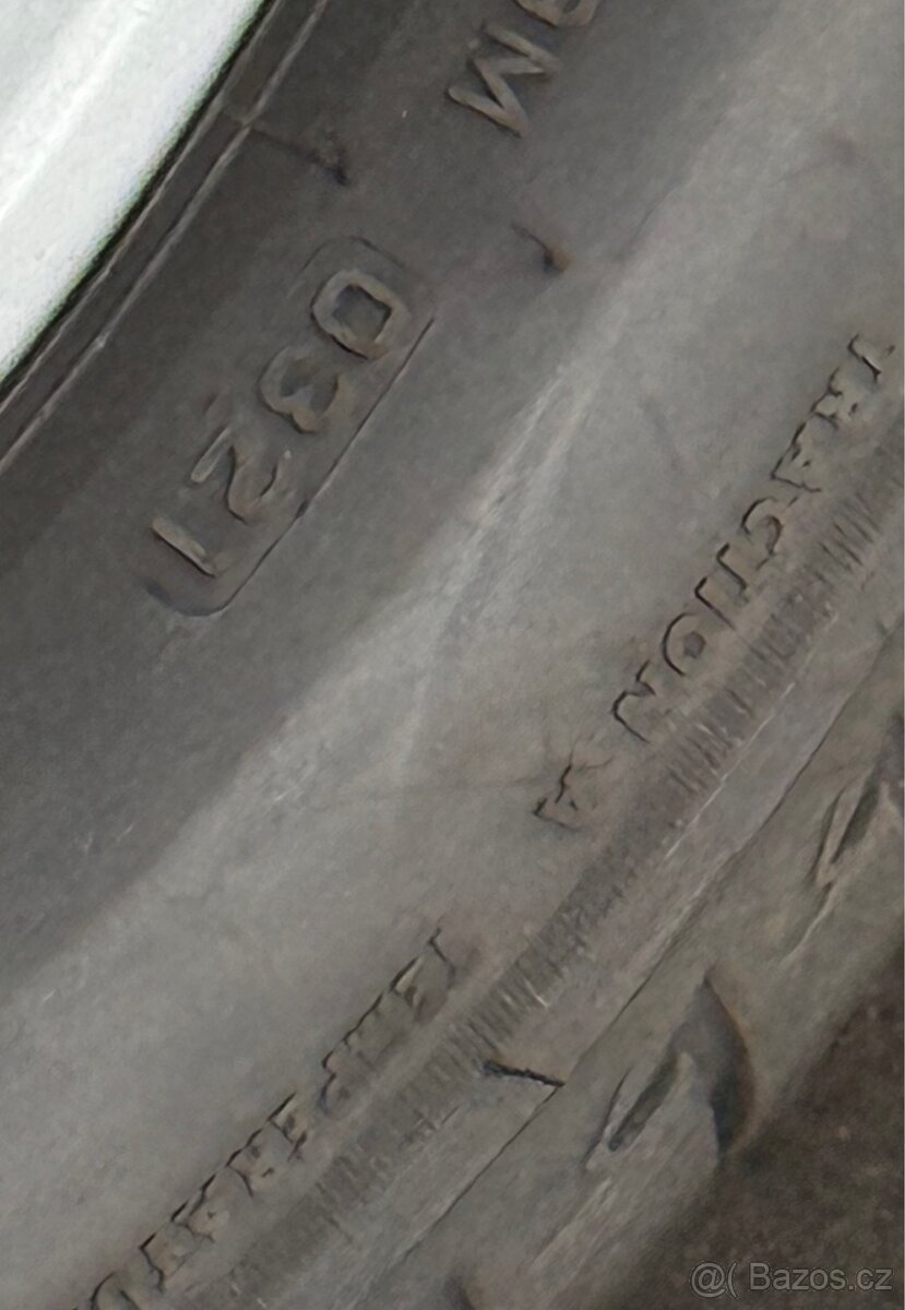 Letní kola Mercedes A B w177 205/55 R17 ET44 - 4