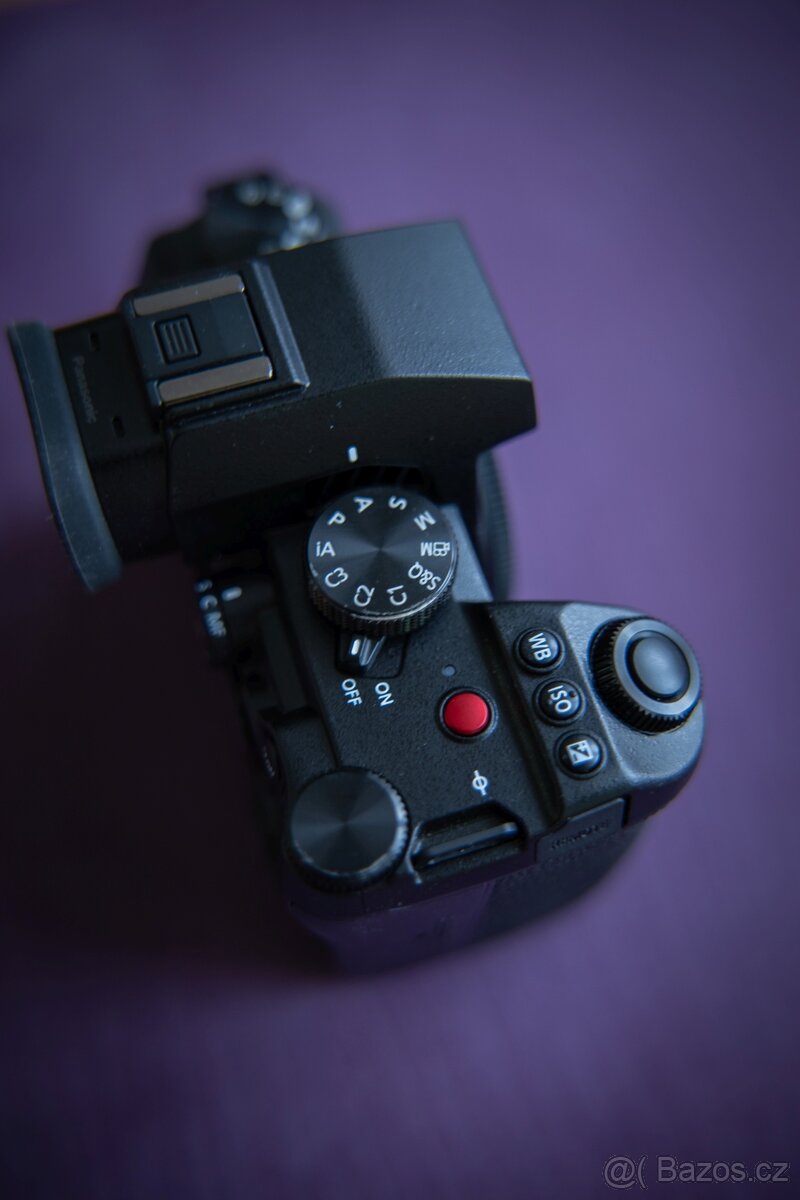 Prodám Panasonic Lumix DC-S5 II - 4