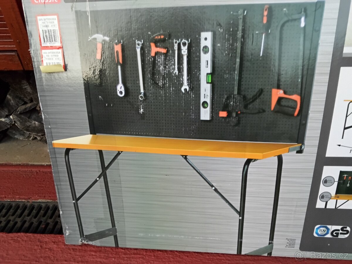 Pracovní stůl. - 4