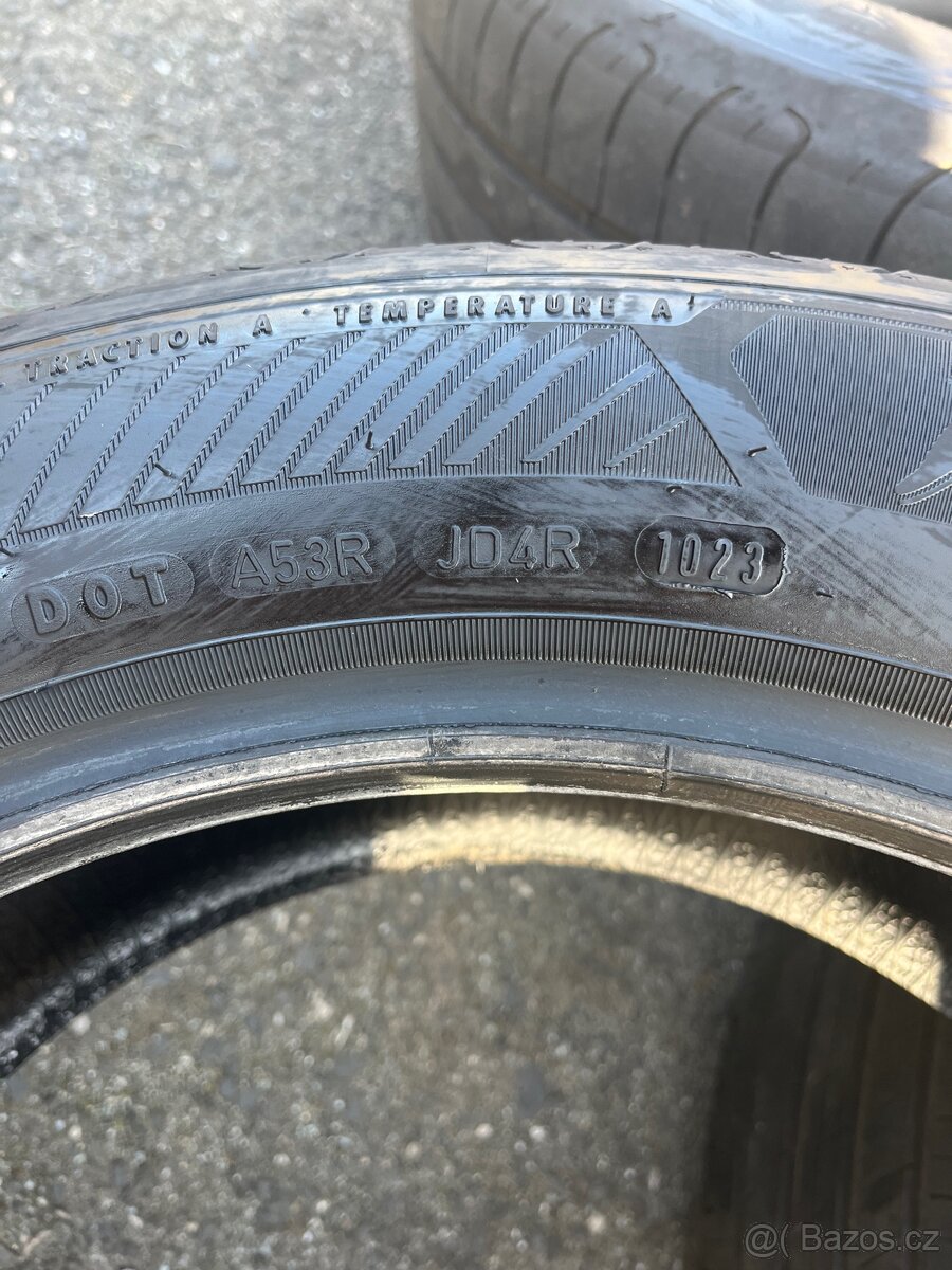 Letní pneu goodyear 215/55 R17 - 4