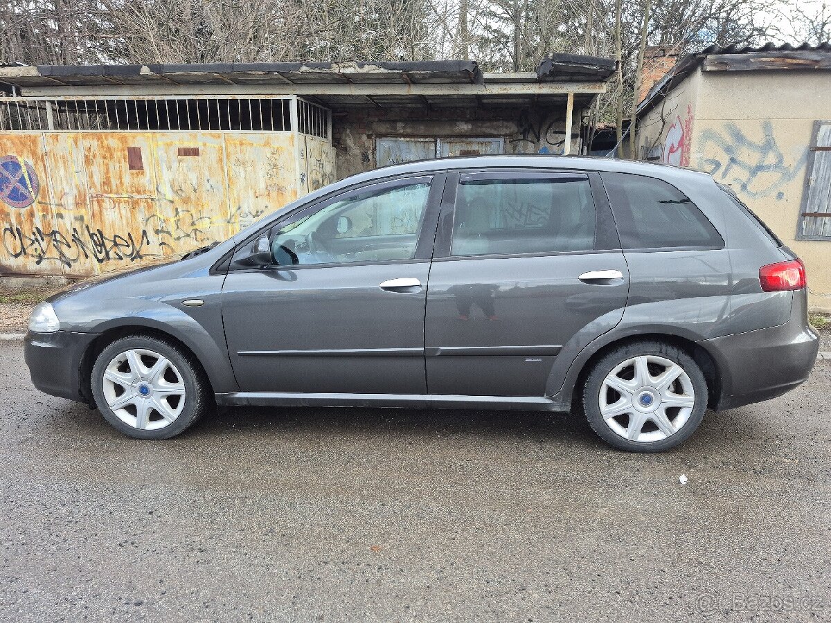 Fiat croma 2.2 benzín - 4