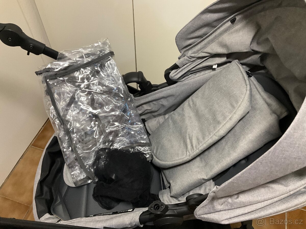 Kočárek Kinderkraft + autosedačka MINK - 4