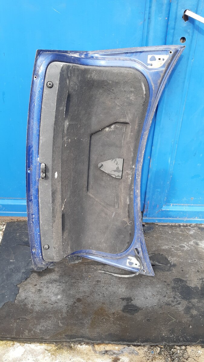 Škoda Superb 1 víko kufru - 4