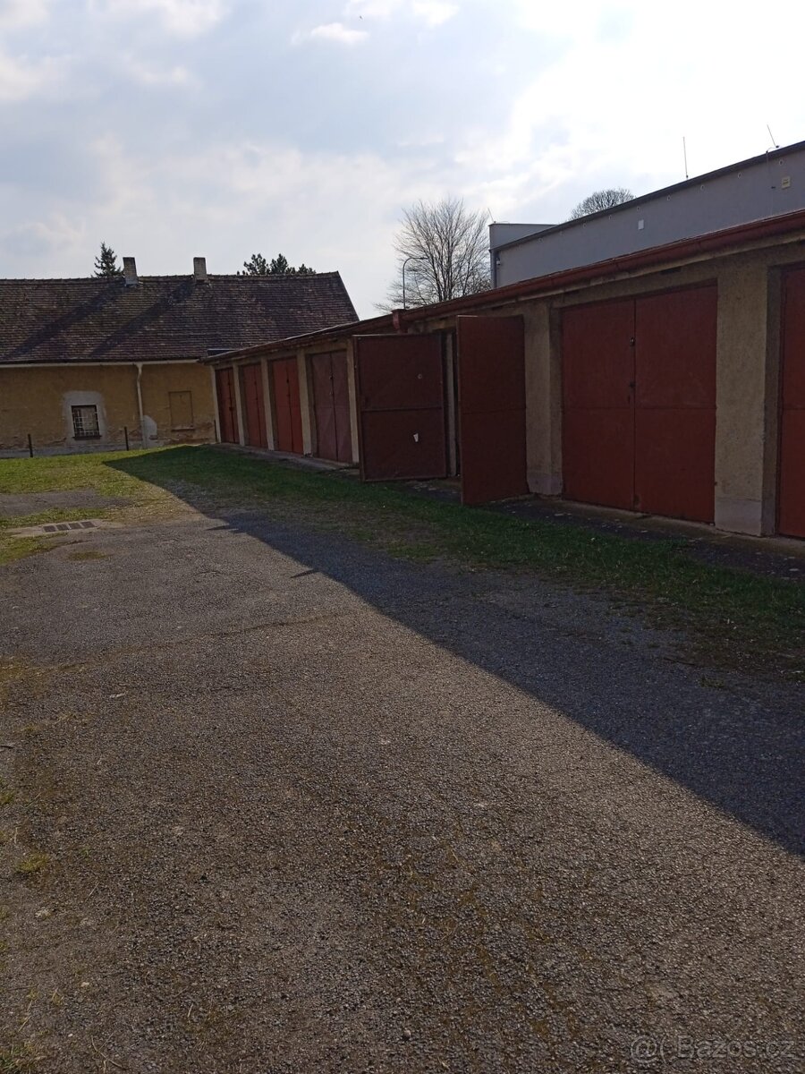 Prodej řadové garáže , Pardubice, ul. Kyjevská - 4