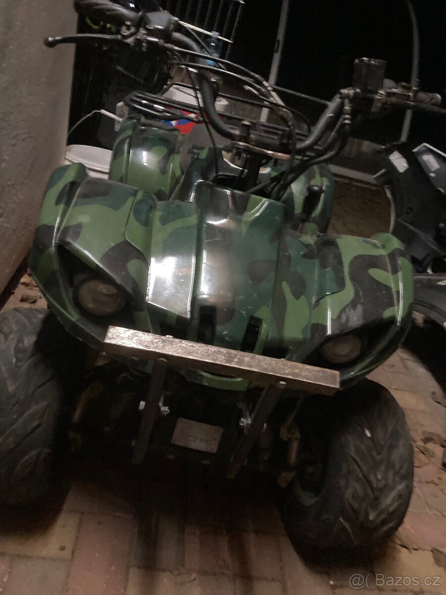 Čtyřkolka Čína 105ccm
