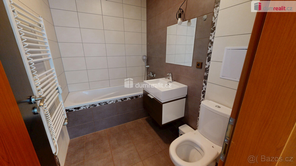 Pronájem, byt, 1+kk, 35m2, Opava, ul. Kasárenská - 4