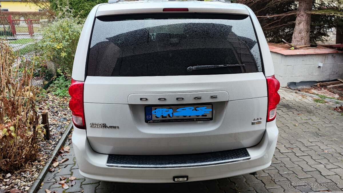 Dodge Grand Caravan 3,6 SXT LPG/benzín 211kW 7 míst - 4