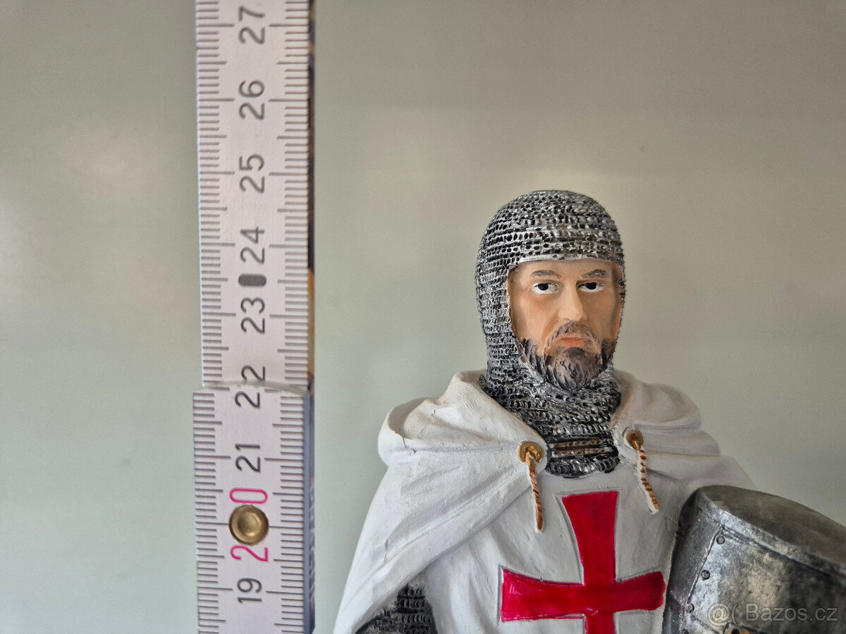 TEMPLÁŘ - figurka vysoká 25 cm ručně malovaná - 4