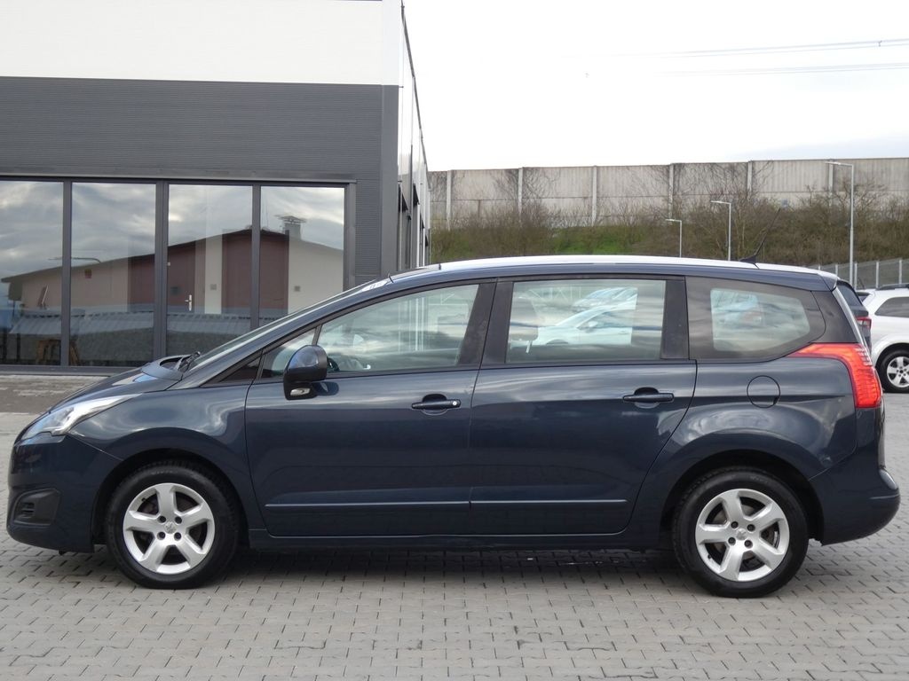 Peugeot 5008 1.6 HDI, 7 míst, PO SERVISE - 4
