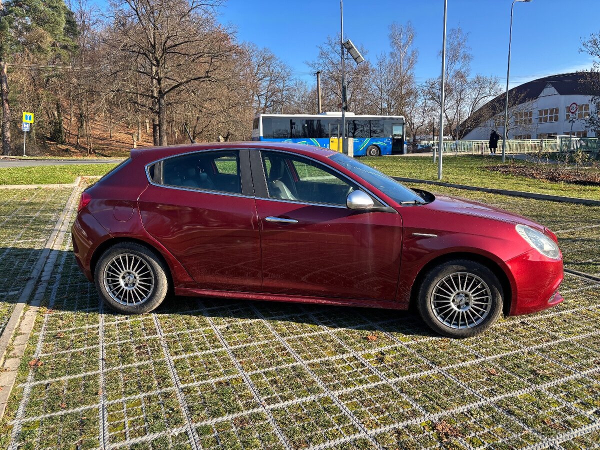 Alfa Romeo Giulietta 1.4T 125kW - 4