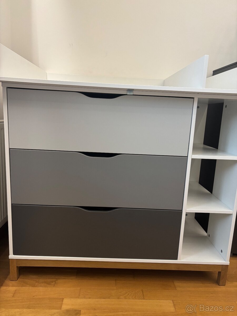 Komoda s prebalovacim pultem Tchibo - 4