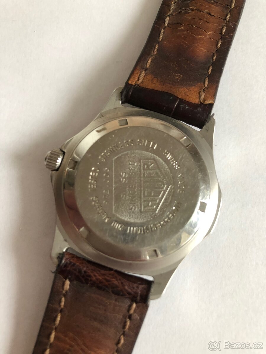 Hodinky HEUER model 2000 - 4