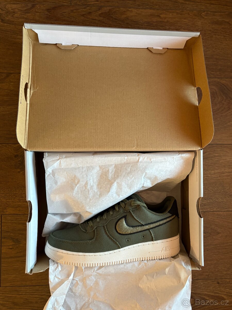 Nike AIR FORCE 1 olive/black - 4