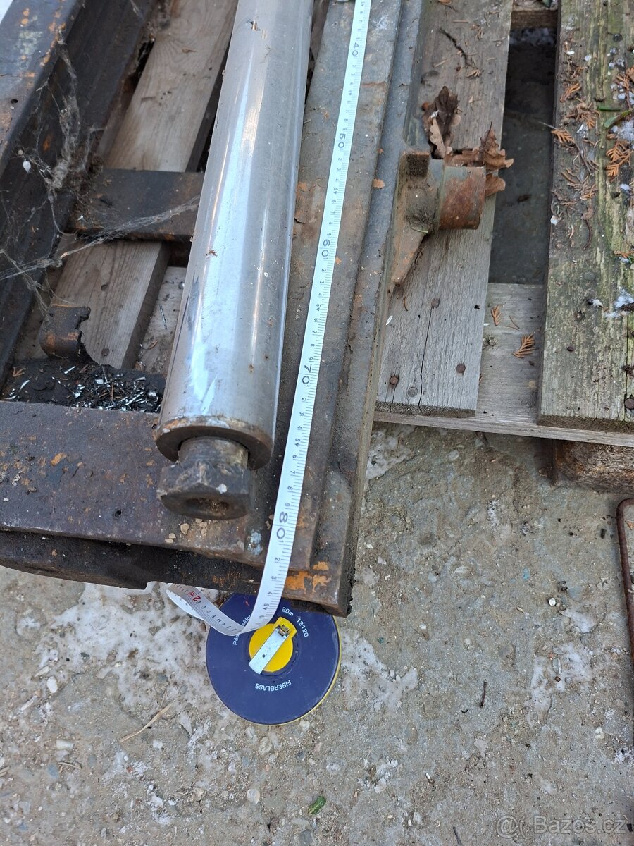 Věž z vzv+ pístnice - 4