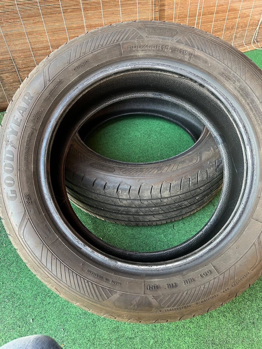 Goodyear Efficierent grip - 4