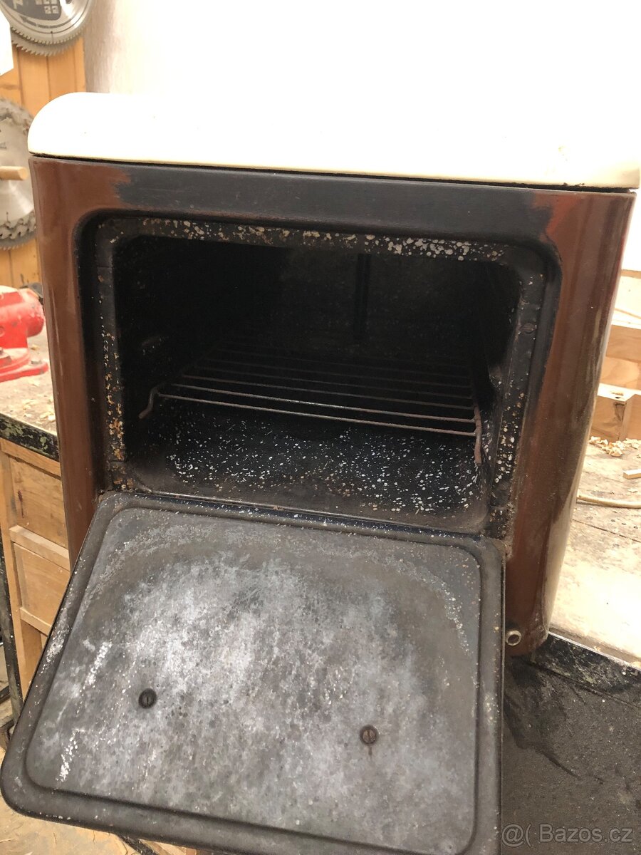 Stara pečící trouba - 4