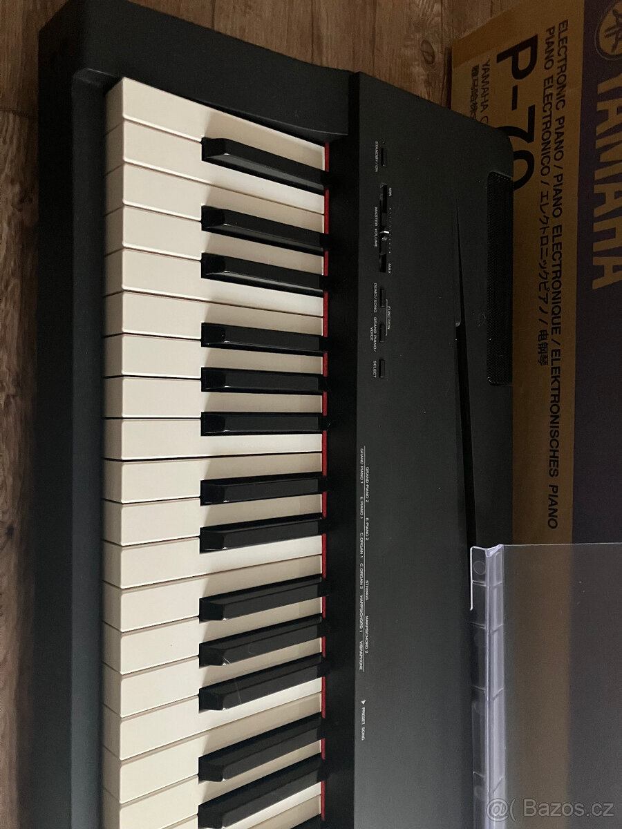 Yamaha P-70 TOP stav - 4