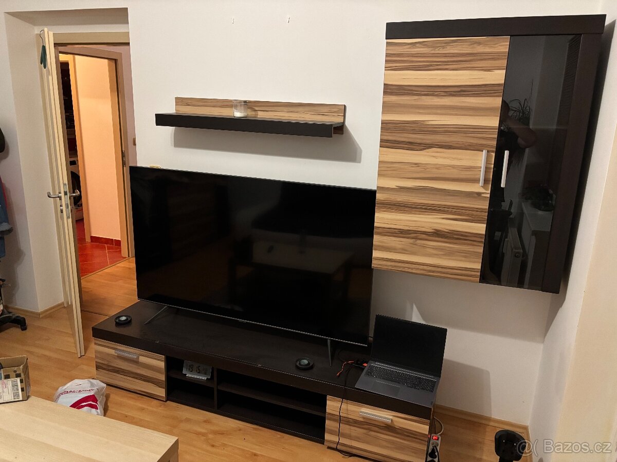 Moderní obývací stěna - 4