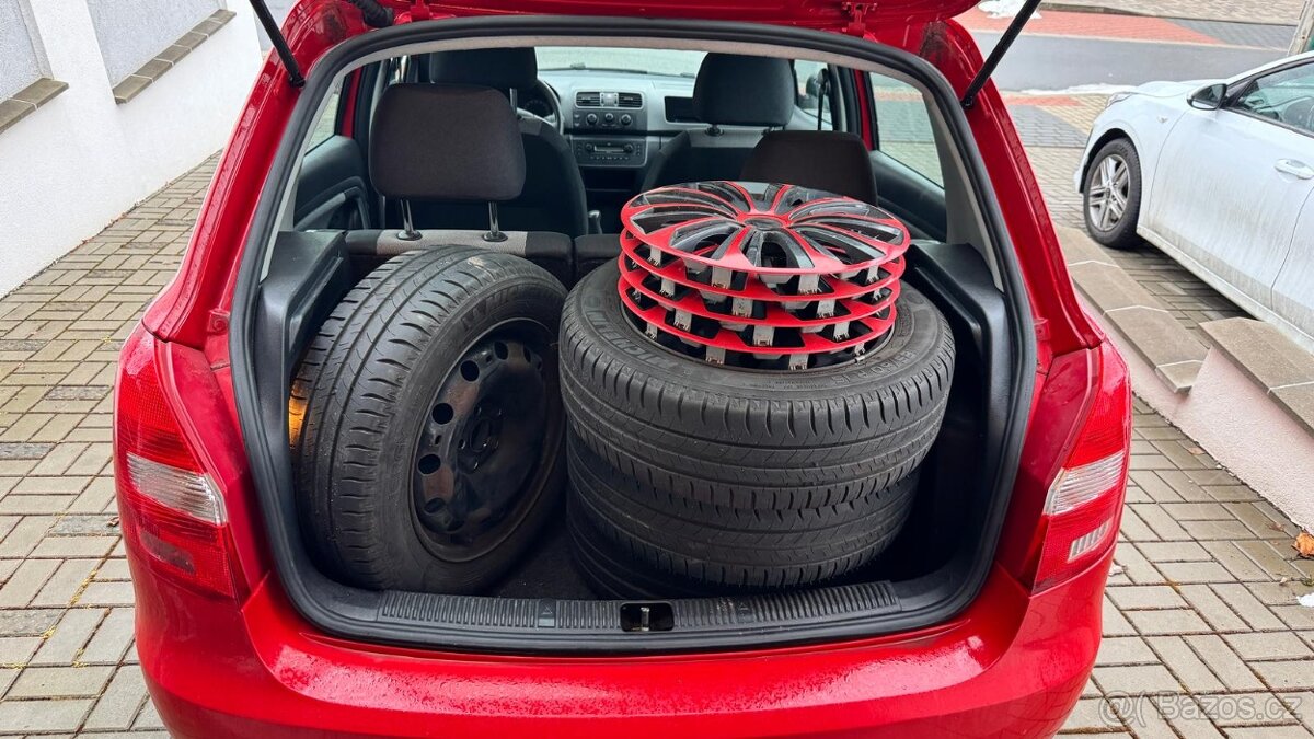 Škoda Fabia II. 1.2 HTP. 44kW - pěkná - 4