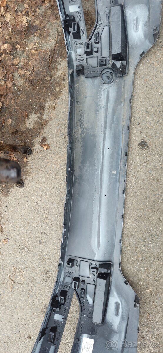 Predni naraznik tesla model Y 2025 - 4