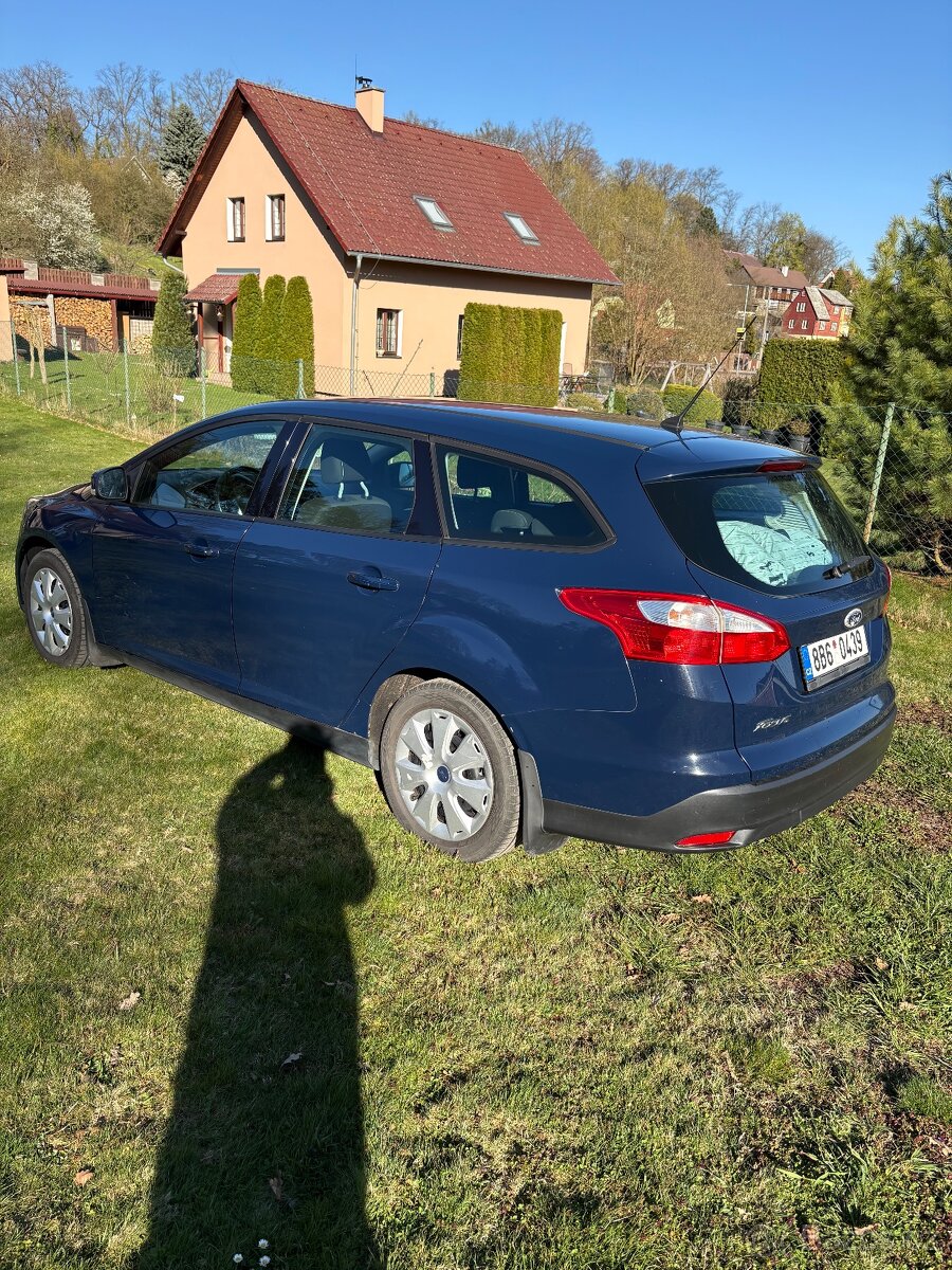 Focus kombi 1,6 i - 4