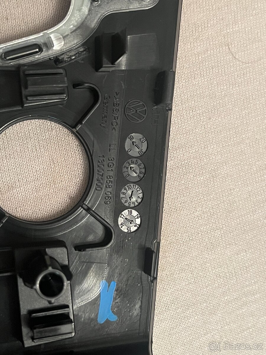 rámeček mib2 3G1858069DML7 - 4