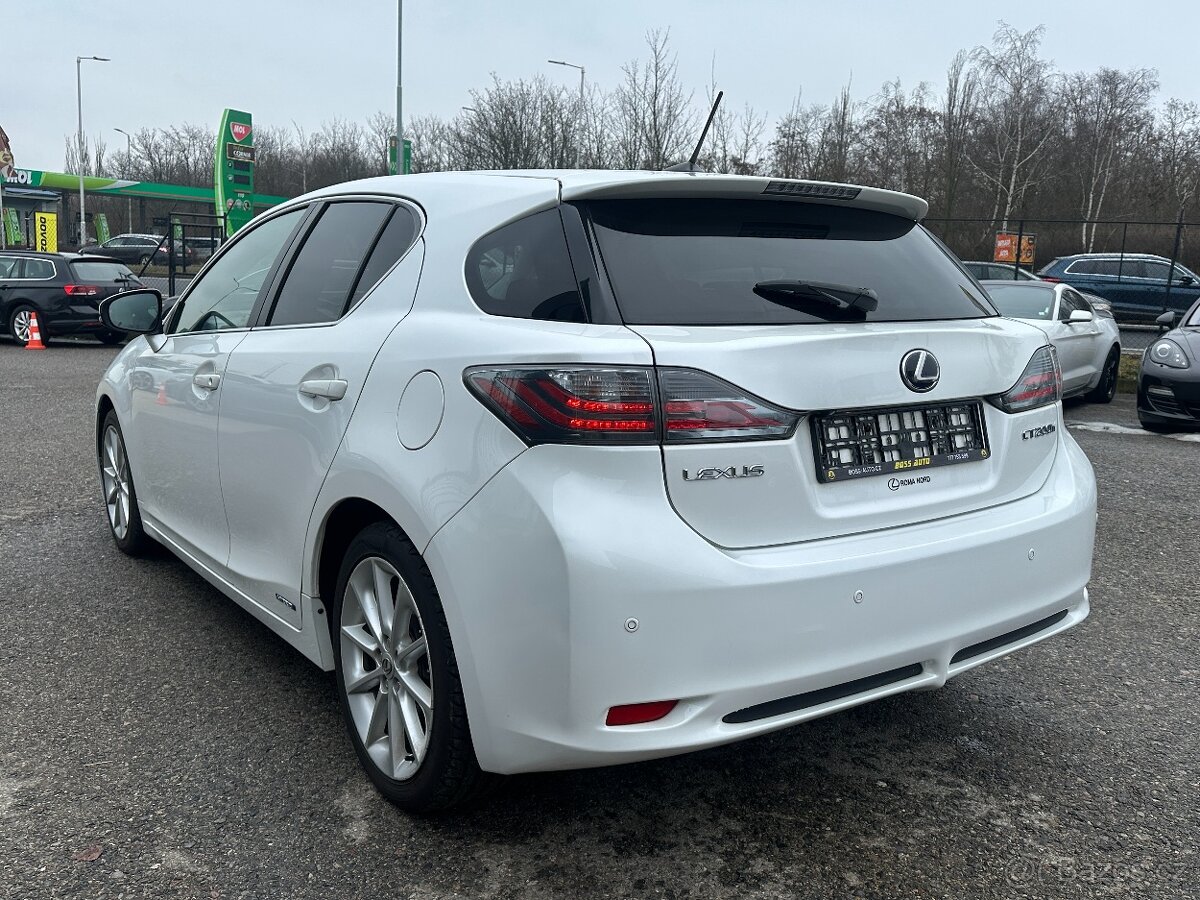 Lexus CT 200h 2011 - 4