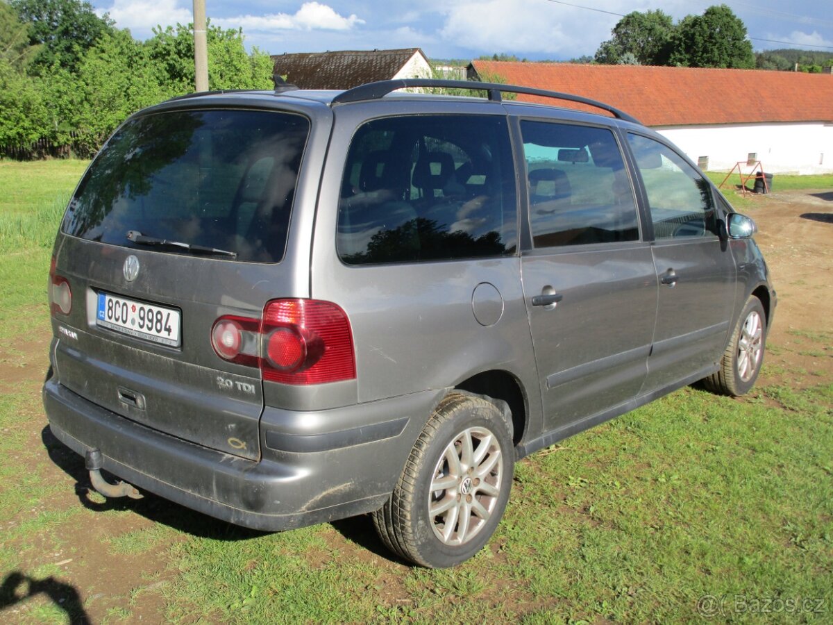 Sharan, 2.0 Tdi, 103kW, 7-míst, 2010 - 4