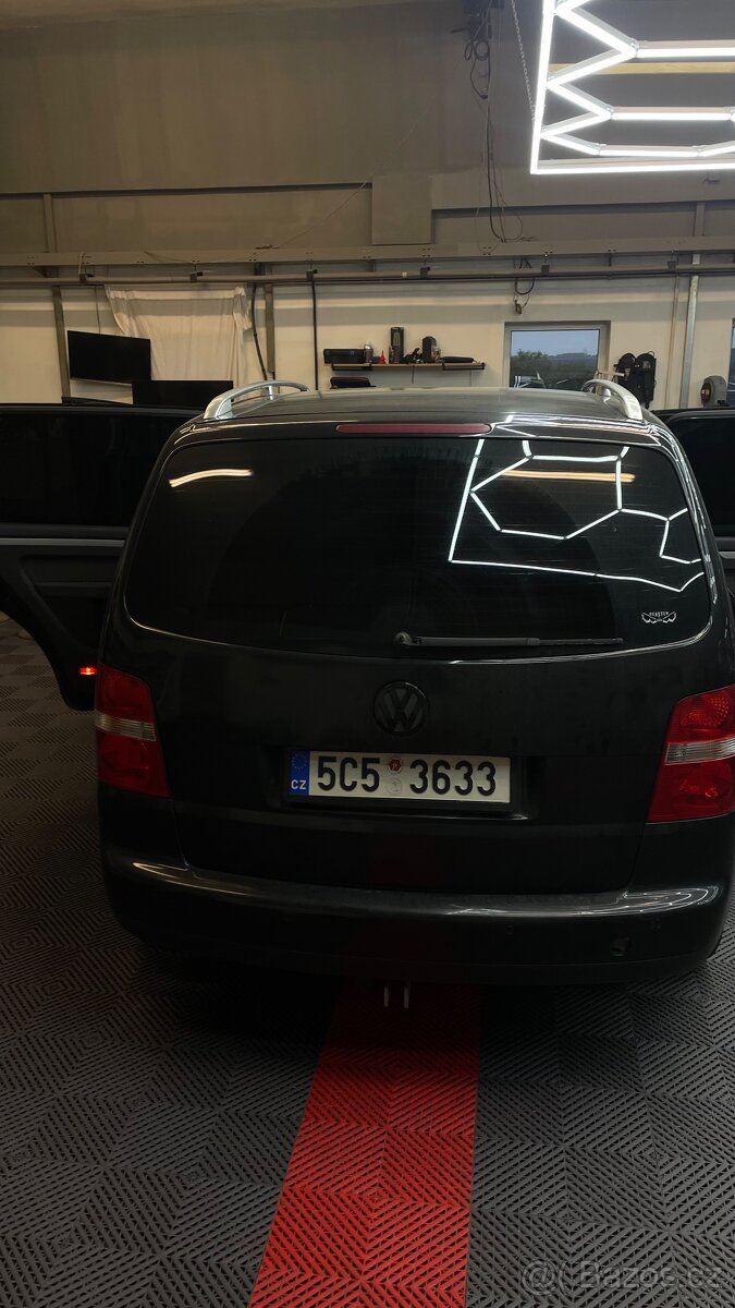 Spěchá VW touran 2.0tfi - 4