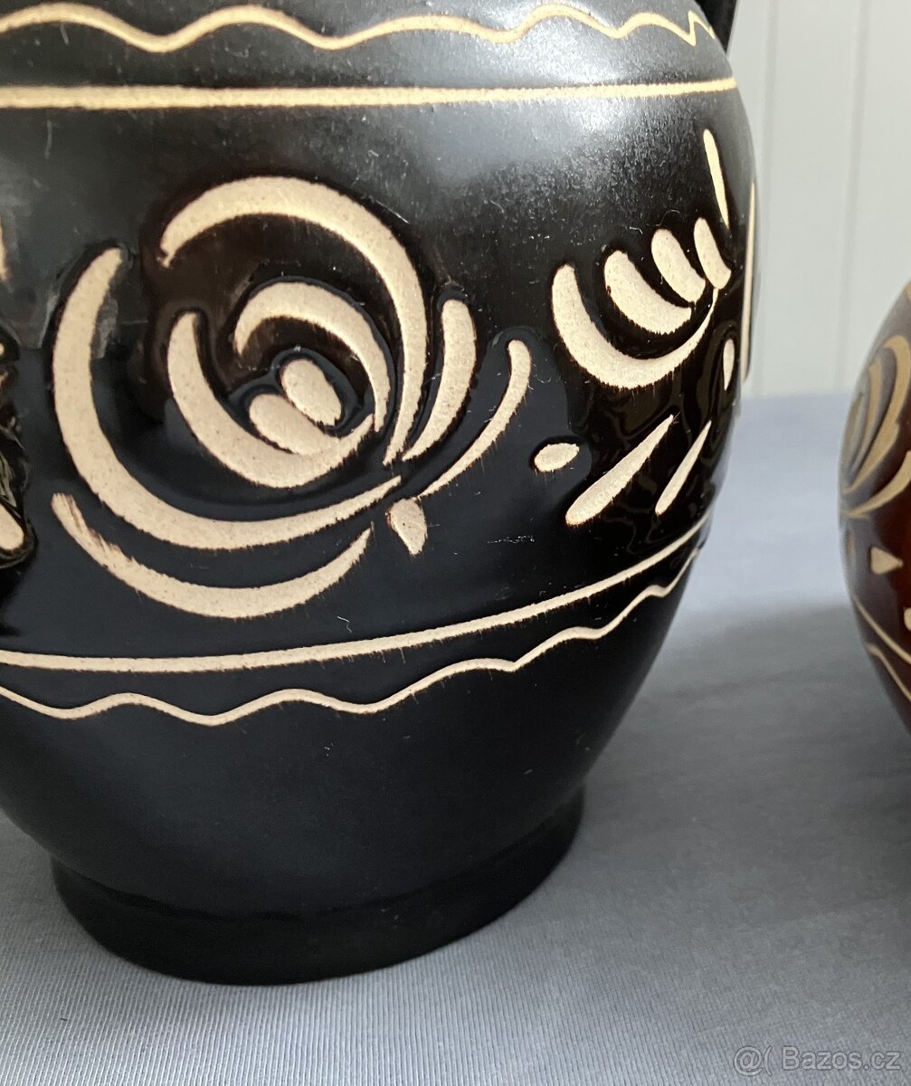 Keramický džbán, zdobeno rytím, 2 l - 4